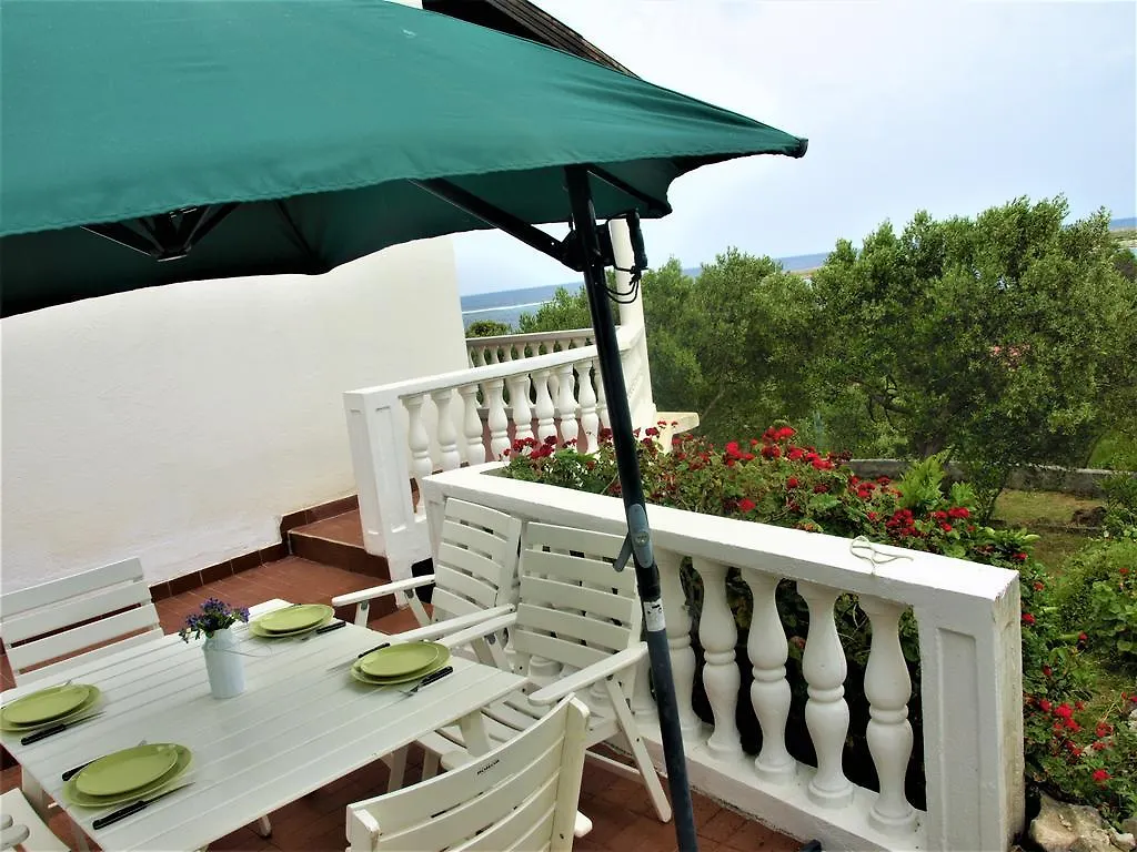 Apartment Maslina Premuda Croatia